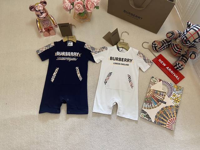 预定一周！ Burberry 巴宝莉，高端童装，男女童哈衣，婴儿连体衣，A类纯棉面料贴身穿也很舒服！颜色：藏青色、白色。码数：53-59-66-73-80-90