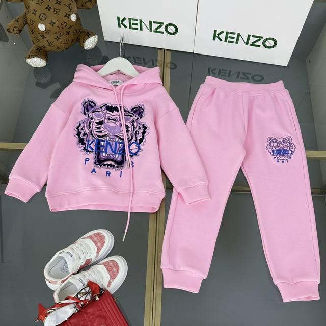 KENZO 高端童装，男女童套装，精美绝伦的刺绣工艺，几十万针刺绣，丰富的刺绣颜色，420g纯棉质感，上身舒适又好看，码数：110 120 130 140 15