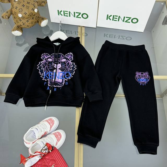 KENZO 高端童装，男女童套装，精美绝伦的刺绣工艺，几十万针刺绣，丰富的刺绣颜色，420g纯棉质感，上身舒适又好看，码数：110 120 130 140 15 - 点击图像关闭