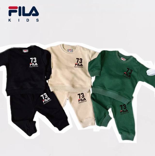 Fila X Mardi 秋冬新款宝宝双股毛圈套装 这款你还不认识那就out了mardi的设计简约大胆高级风趣，