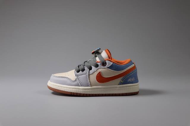 乔丹 Air Jordan 1 Gs 乔丹低帮童鞋 时尚板鞋 鞋码：22 23 24 25 26 27 28 29.5 30 31 32 33.5 34 35