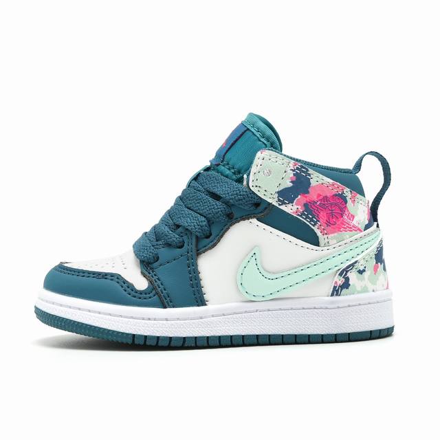 乔丹 Air Jordan 1 Gs 乔丹高帮童鞋 时尚板鞋 时尚运动鞋 鞋码：22 23 24 25 26 27 28 29.5 30 31 32 33.5