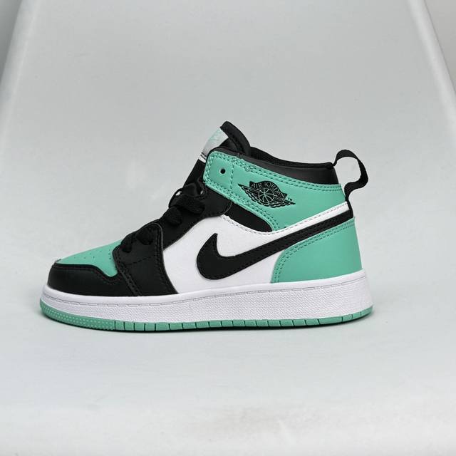 Jordan 乔丹 童鞋版本上线你家有个fashion宝贝耐克air Jordan Brand 1 Mid Gs Hulk Aj1乔丹一代低帮经典复古文化休闲运